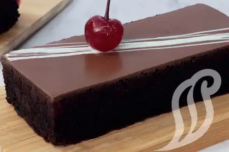 Cherry Brownie Cherry Brownie