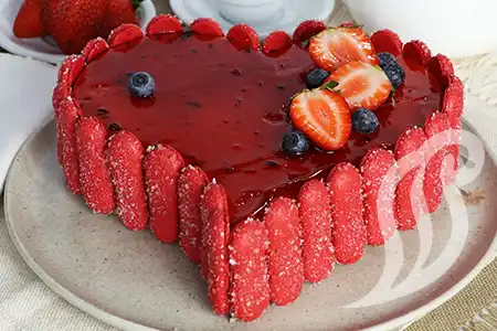 Charlotte de Frutas Vermelhas Charlotte de Frutas Vermelhas